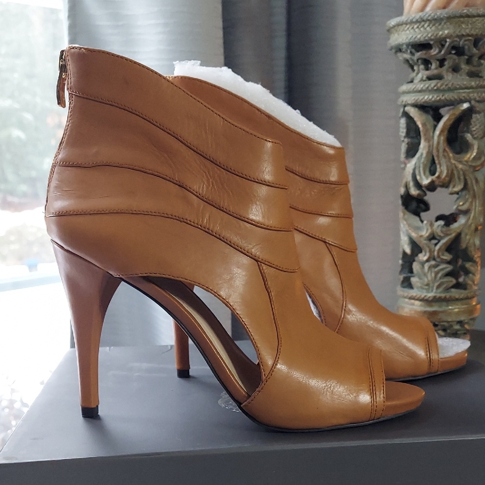 Vince Camuto Tan Heeled Peep Toe Ankle Booties